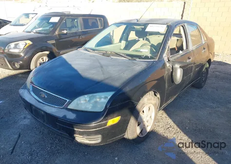 2006 Ford Focus Zx4 из США, поврежденный, VIN 1FAFP34N56W117372
